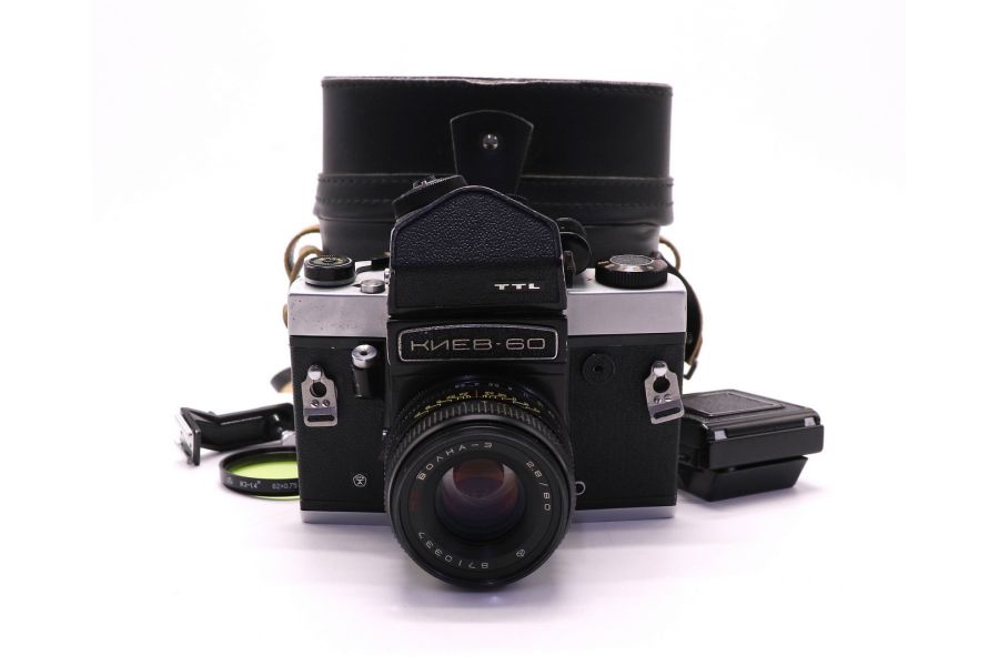 Фотокамера зеркальная Киев 60 kit (СССР, 1987)